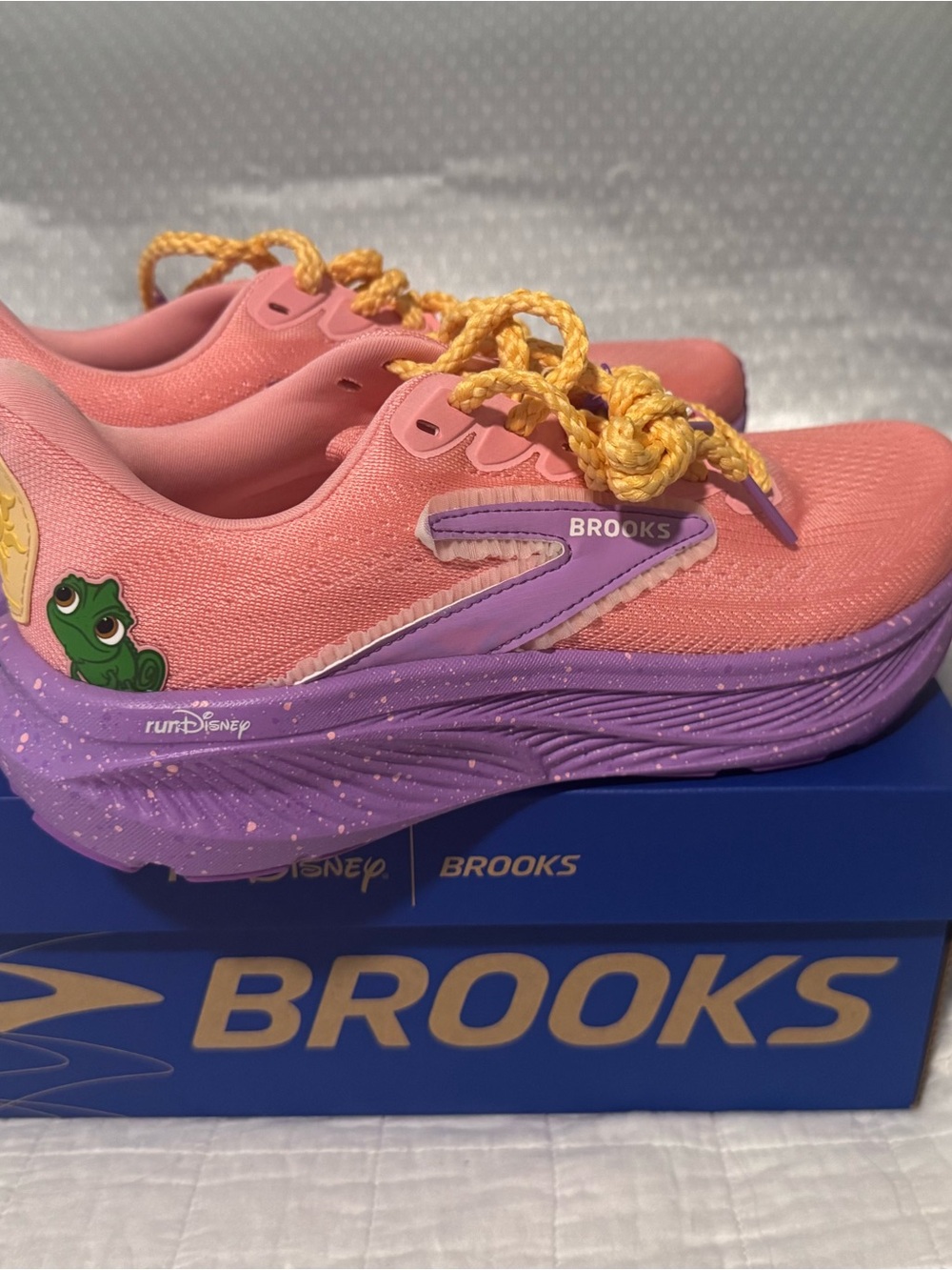 RunDisney Brooks Rapunzel shoes. 7.5 wide
